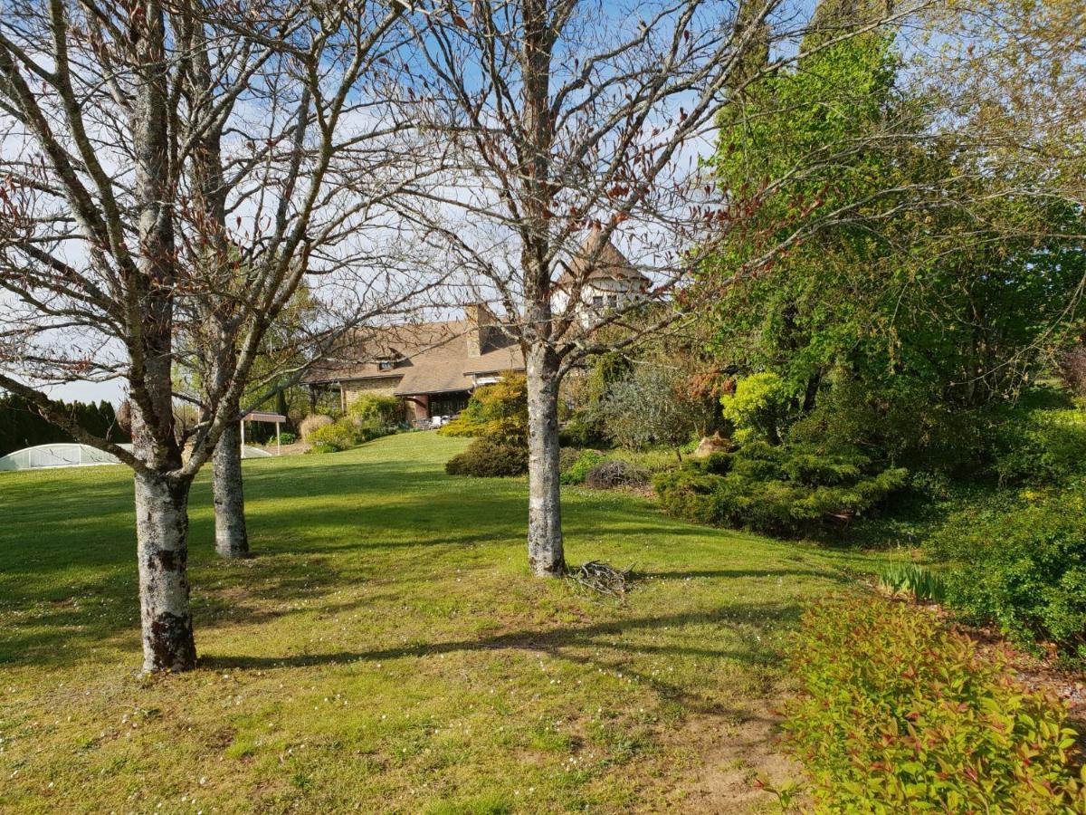 Le Fuchier Saint-Martin-de-Fressengeas Exterior foto